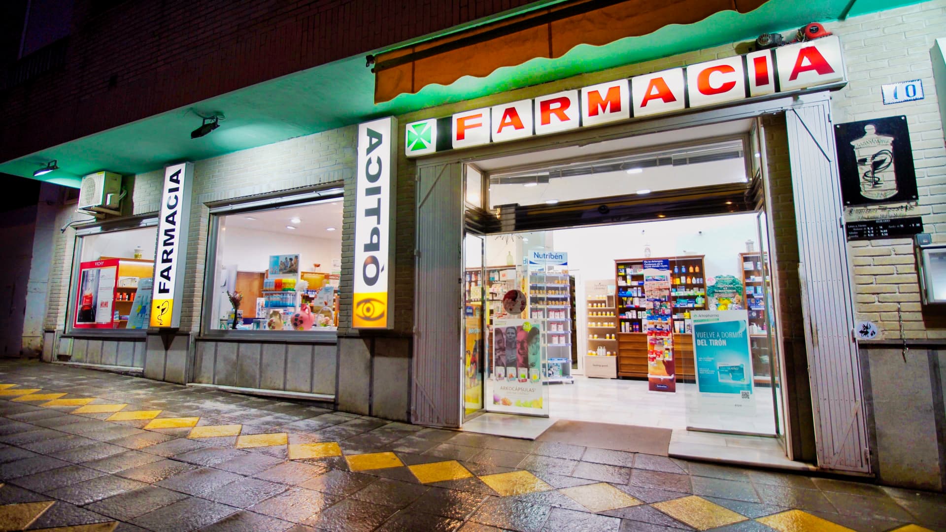 Farmacia La Santa Cruz