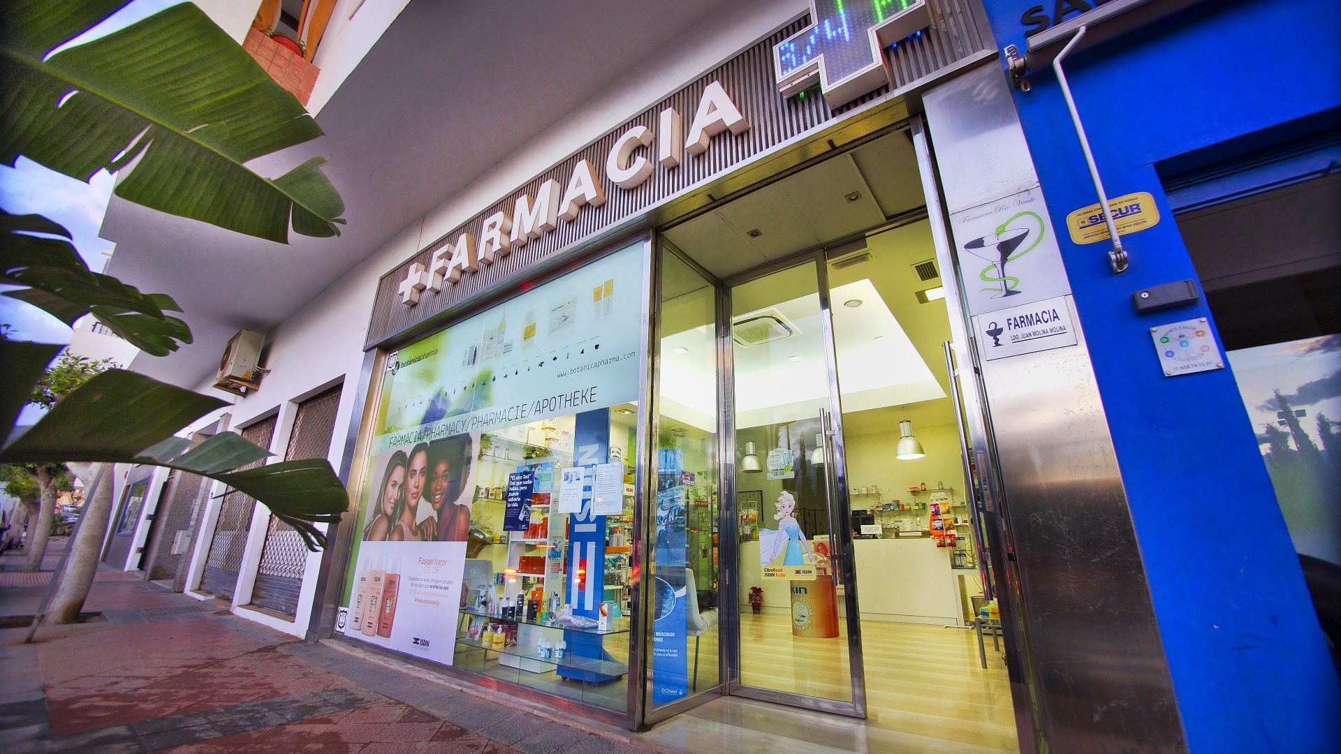 Farmacia Río Verde
